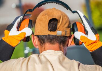 Bruit au travail : comment l’intégrer dans le DUERP ?